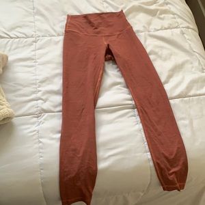 Lululemon wunder under leggings Rust/ruby color
